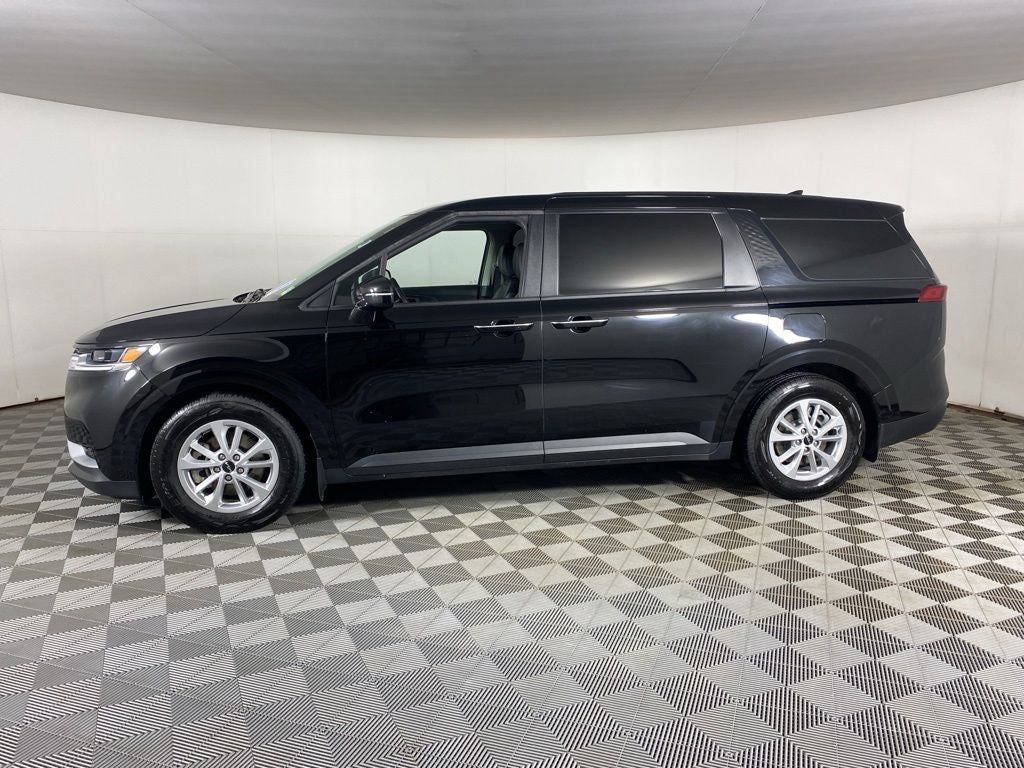 2022 Kia Carnival LXS