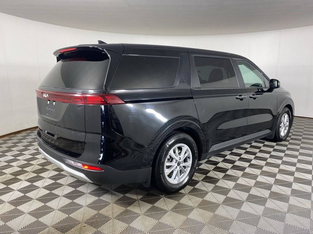2022 Kia Carnival LXS