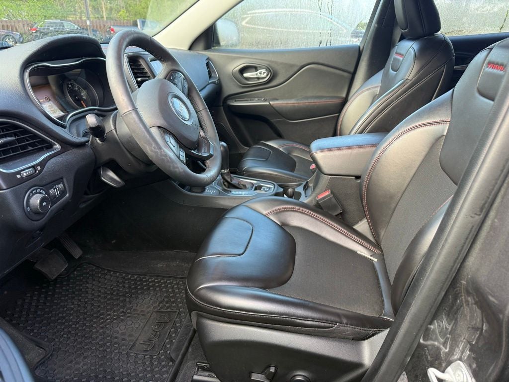 2022 Jeep Cherokee Trailhawk