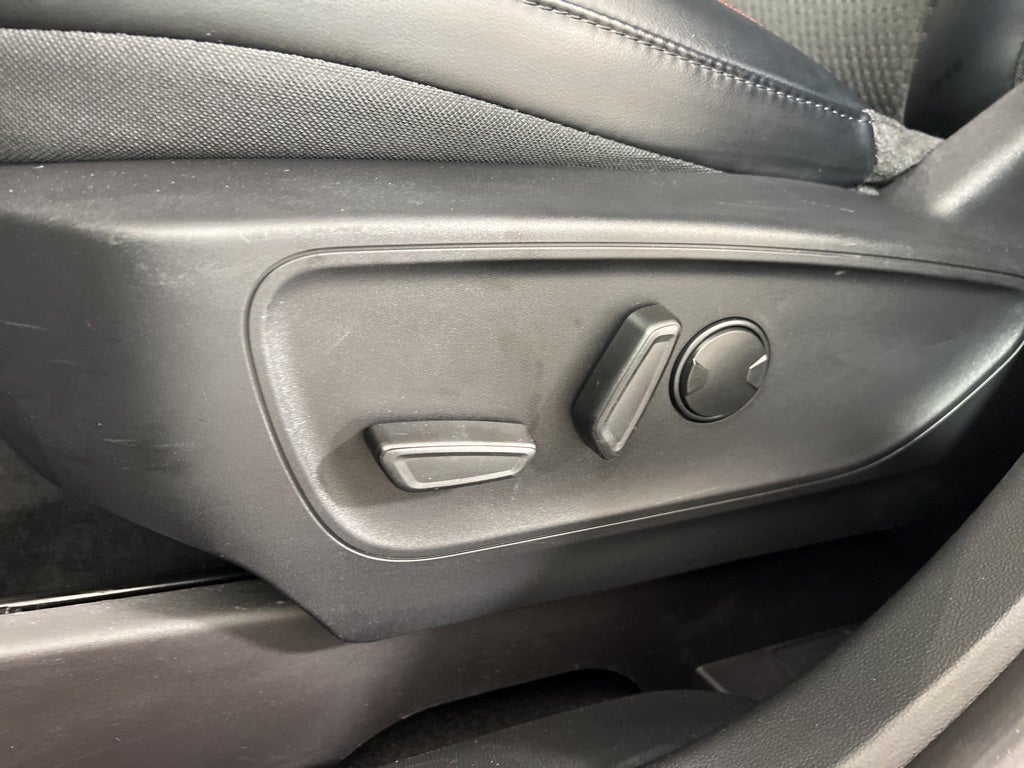 2024 Ford Escape Hybrid ST-Line Select