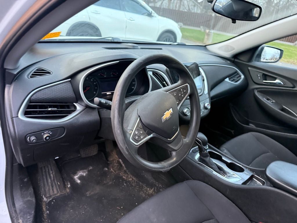 2022 Chevrolet Malibu LS 1LS