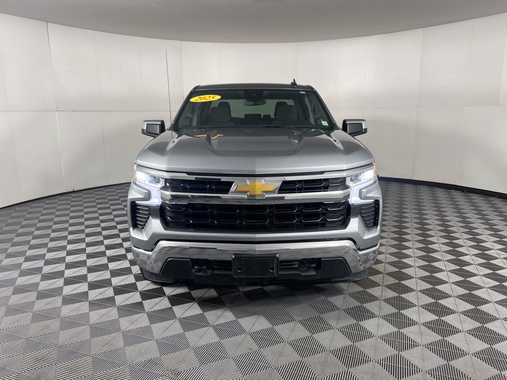 2025 Chevrolet Silverado 1500 LT LT1