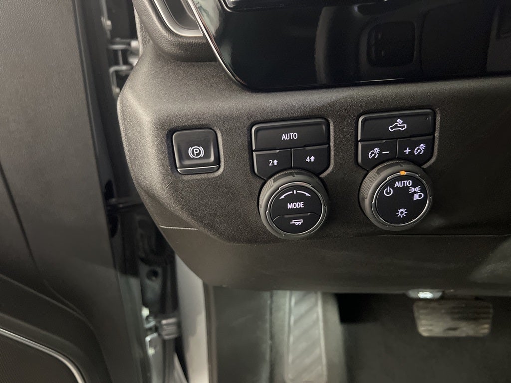 2025 Chevrolet Silverado 1500 LT LT1