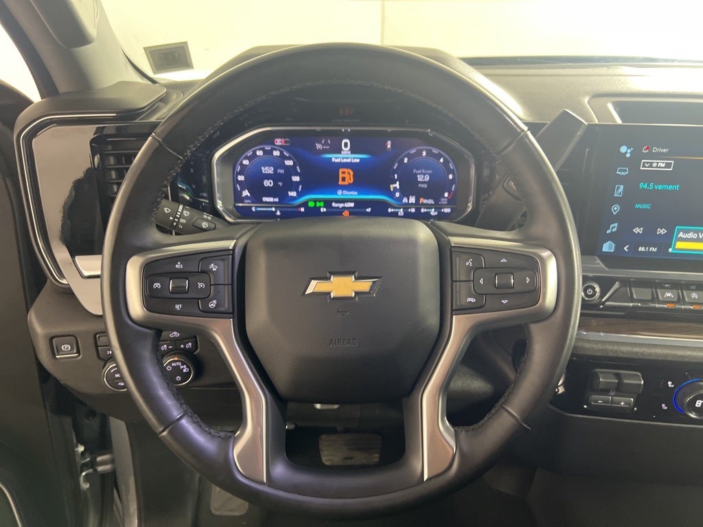 2025 Chevrolet Silverado 1500 LT LT1