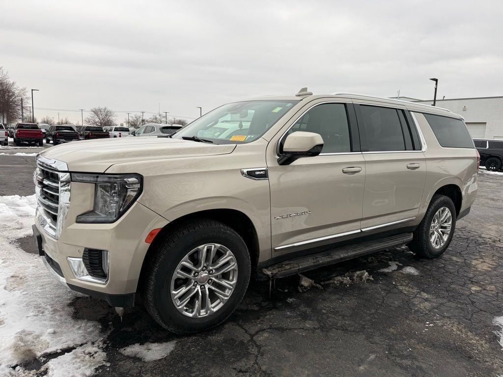 2023 GMC Yukon XL SLT