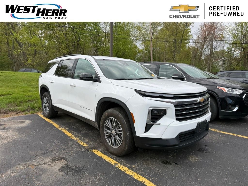 2025 Chevrolet Traverse LT 2LT