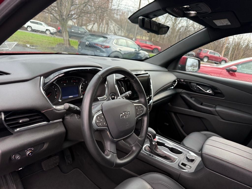 2023 Chevrolet Traverse RS