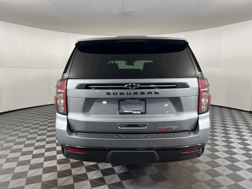 2024 Chevrolet Suburban RST