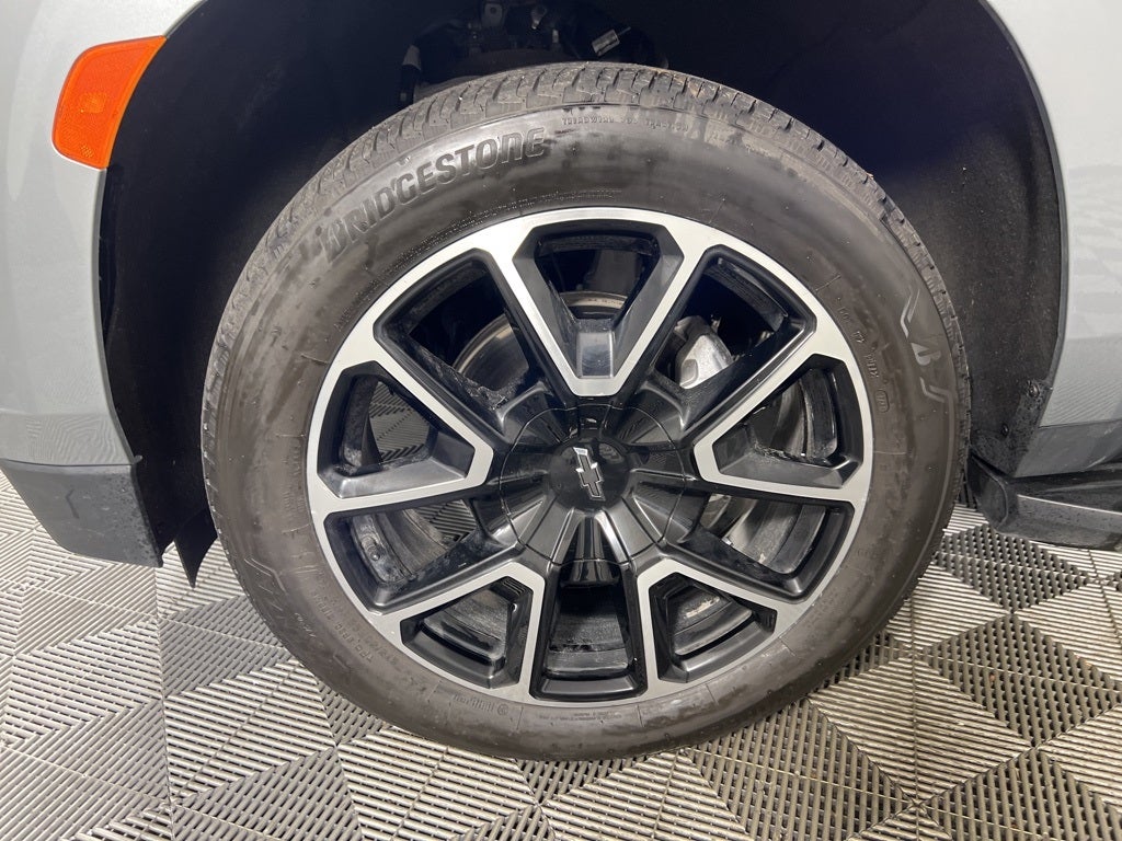 2024 Chevrolet Suburban RST