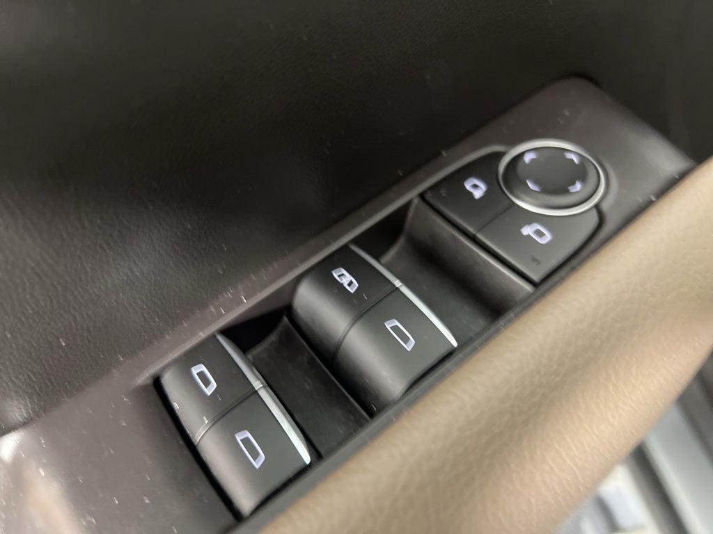 2023 GMC Canyon Denali