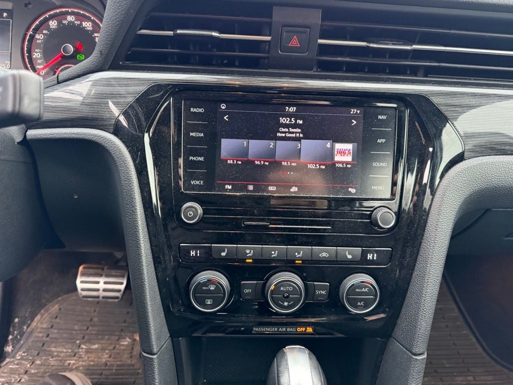 2021 Volkswagen Passat 2.0T R-Line