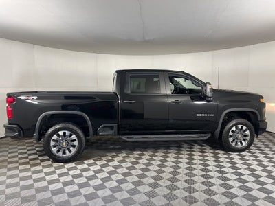 2024 Chevrolet Silverado 2500HD Custom