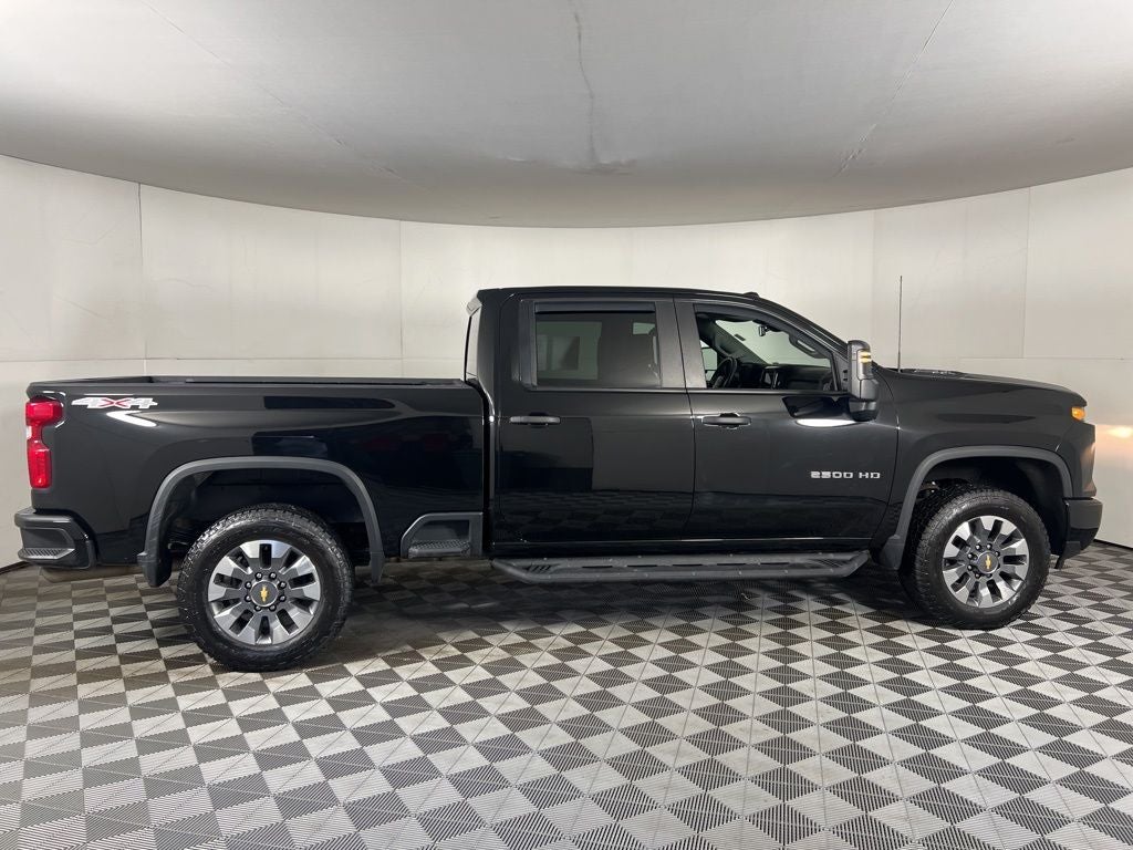 2024 Chevrolet Silverado 2500HD Custom