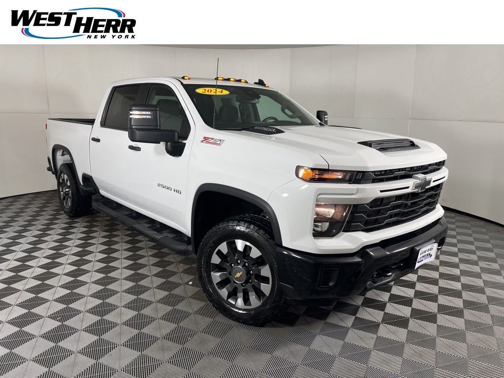 2024 Chevrolet Silverado 2500HD Custom