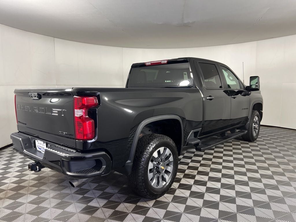 2024 Chevrolet Silverado 2500HD Custom
