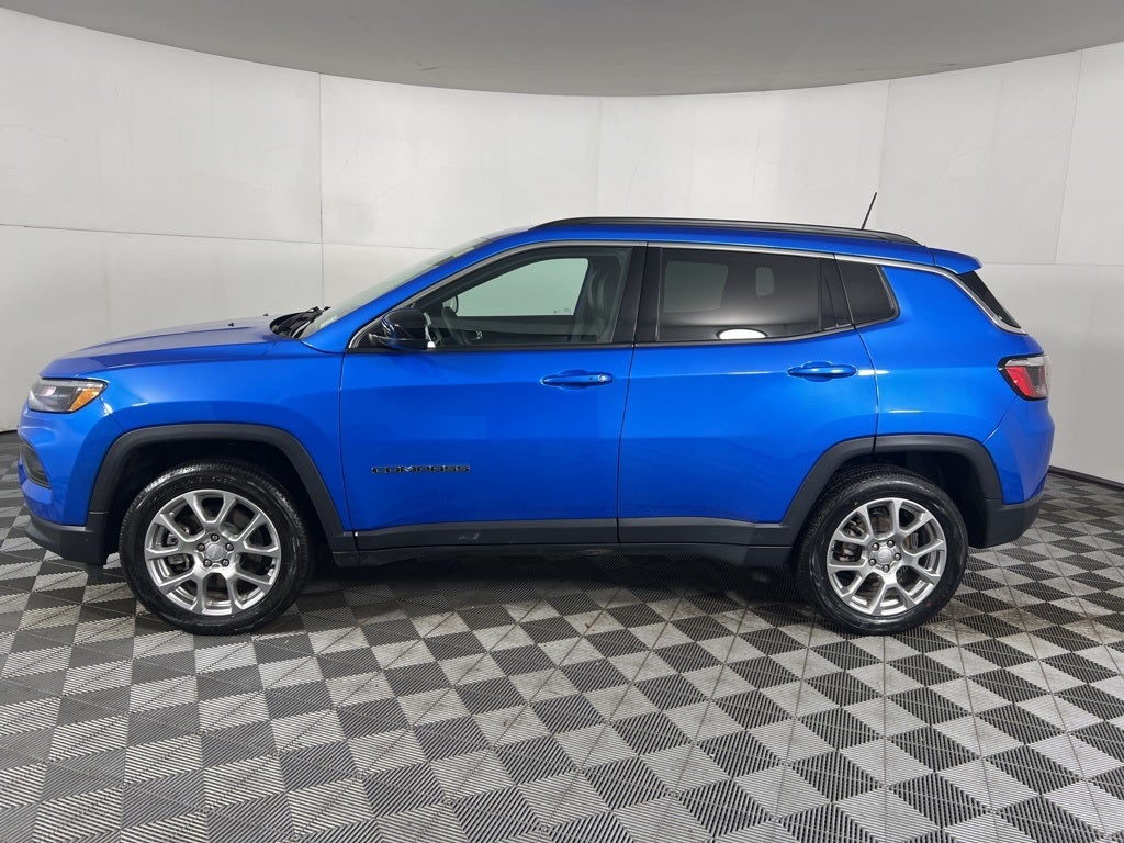2024 Jeep Compass Latitude Lux