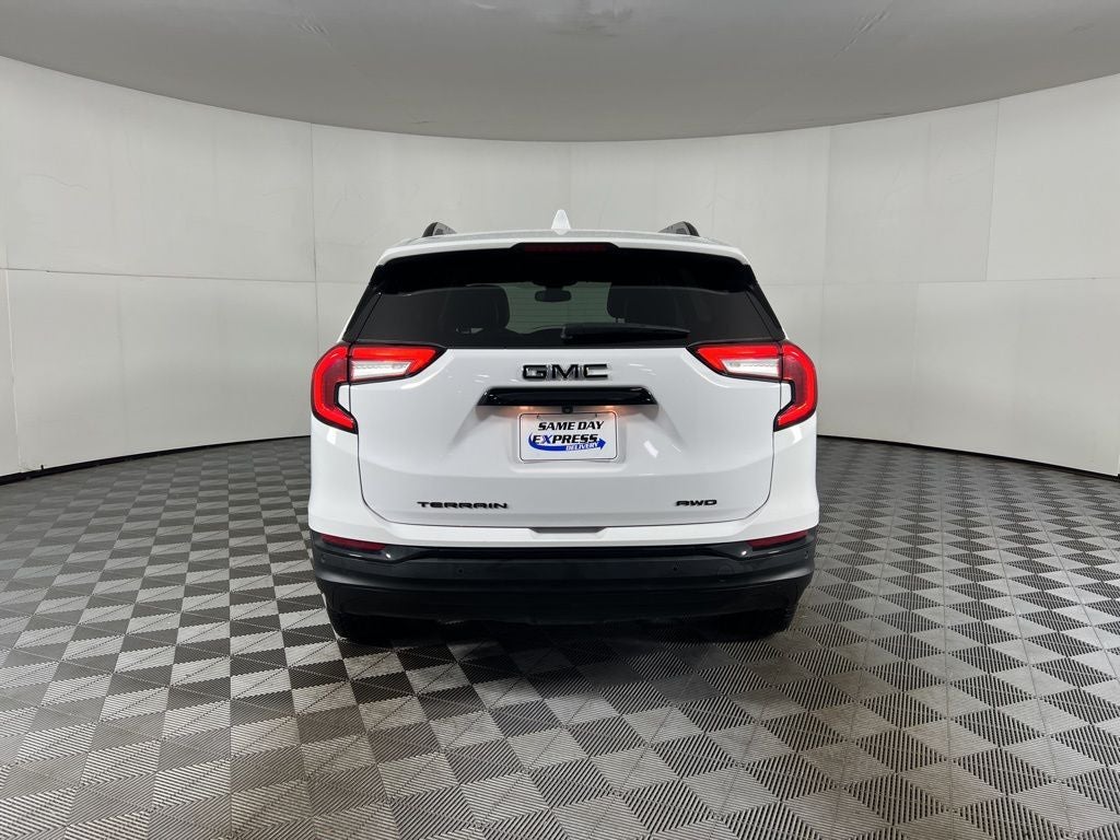 2022 GMC Terrain SLT