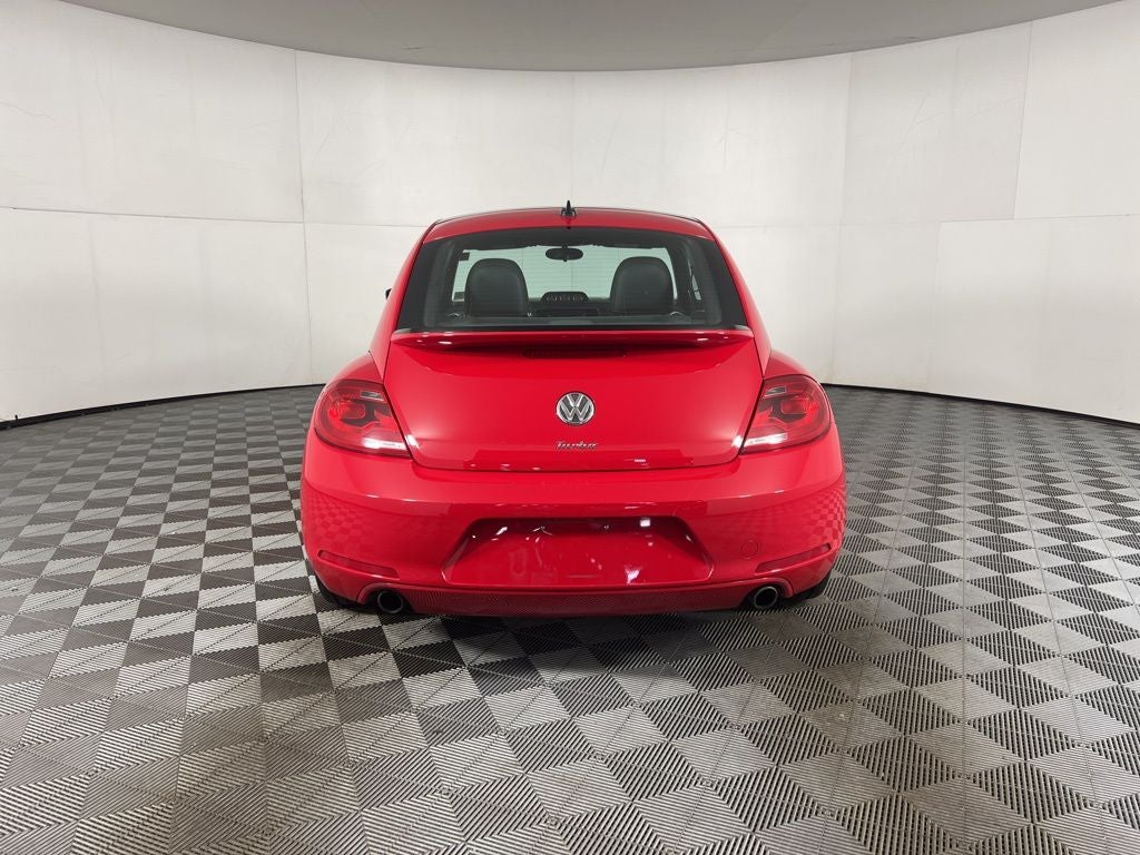 2012 Volkswagen Beetle 2.0 TSi