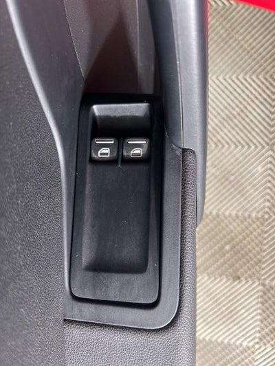 2012 Volkswagen Beetle 2.0 TSi