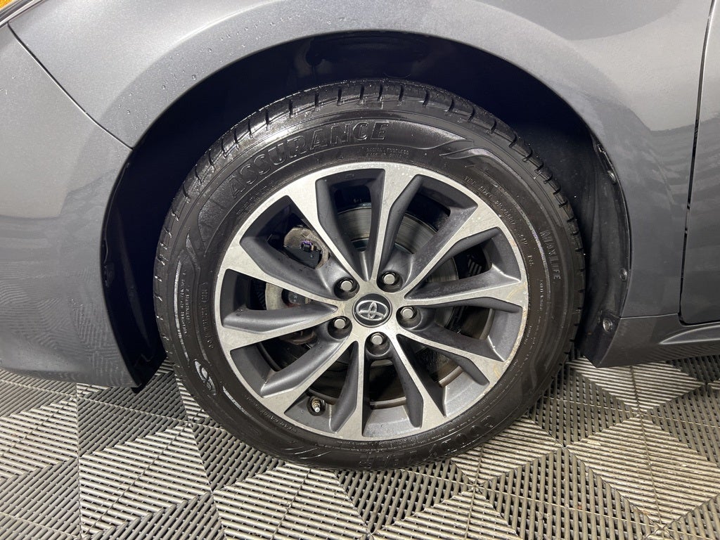 2018 Toyota Avalon XLE