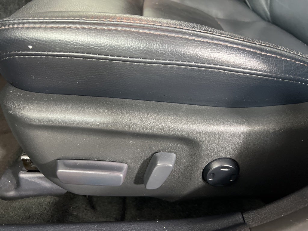 2018 Toyota Avalon XLE