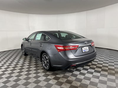 2018 Toyota Avalon XLE