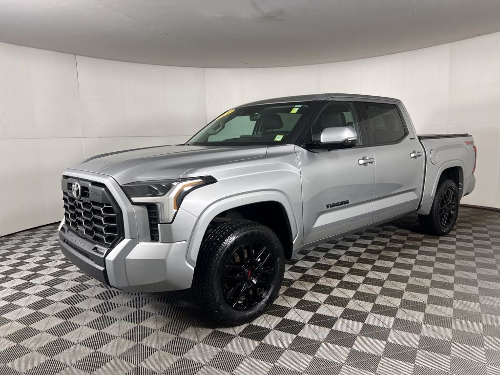 2022 Toyota Tundra SR5