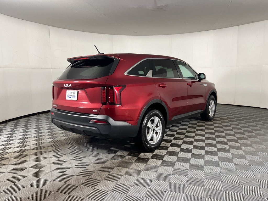 2023 Kia Sorento LX