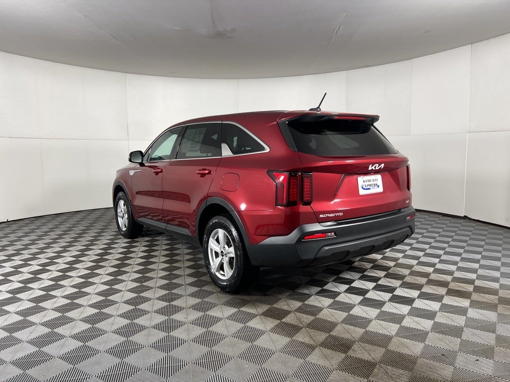 2023 Kia Sorento LX