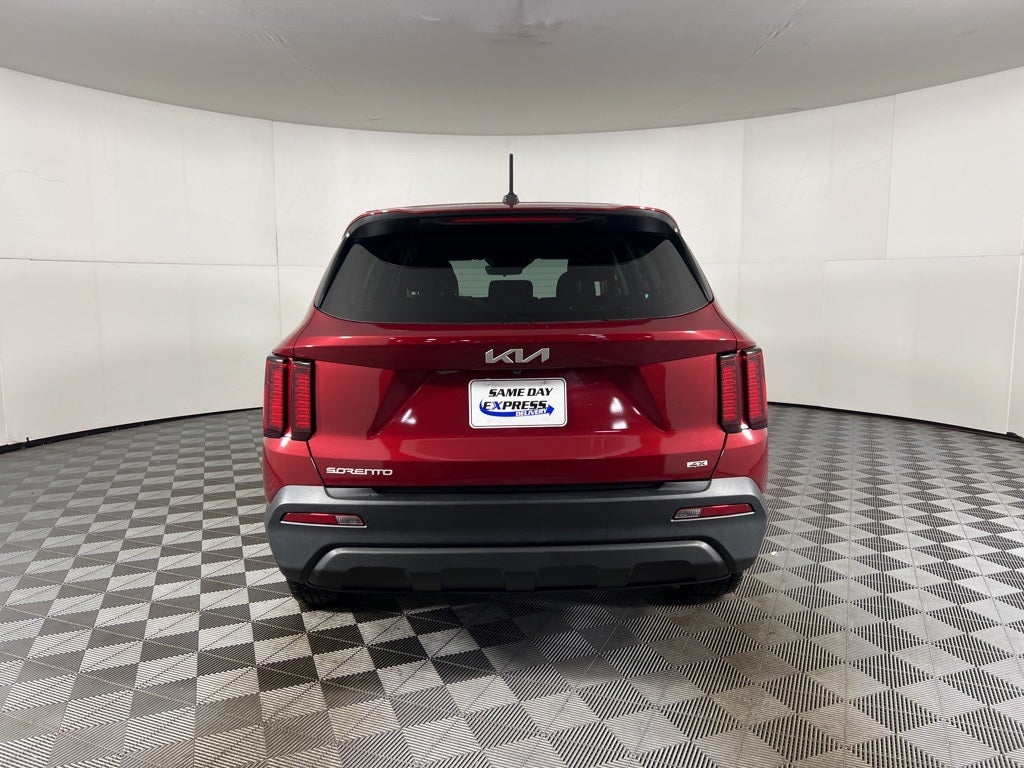 2023 Kia Sorento LX