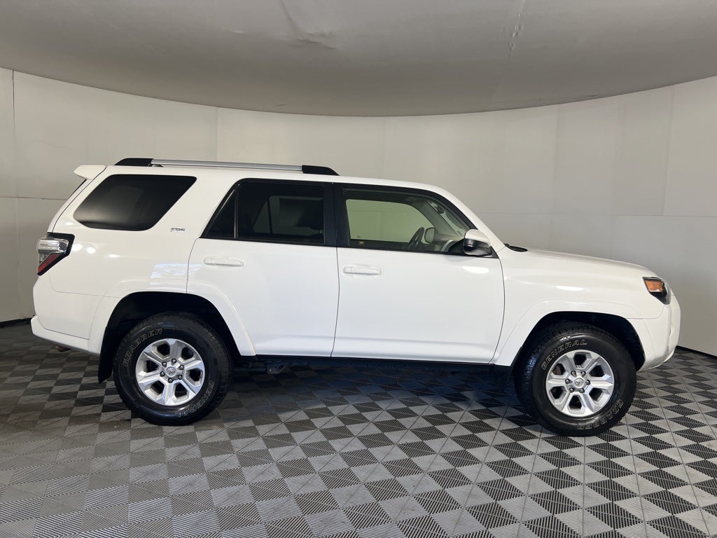 2020 Toyota 4Runner SR5