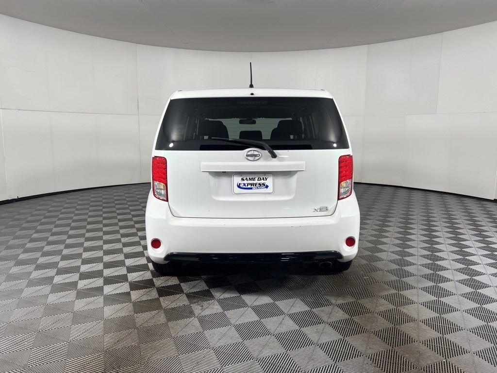 2014 Scion xB Release Series 10.0