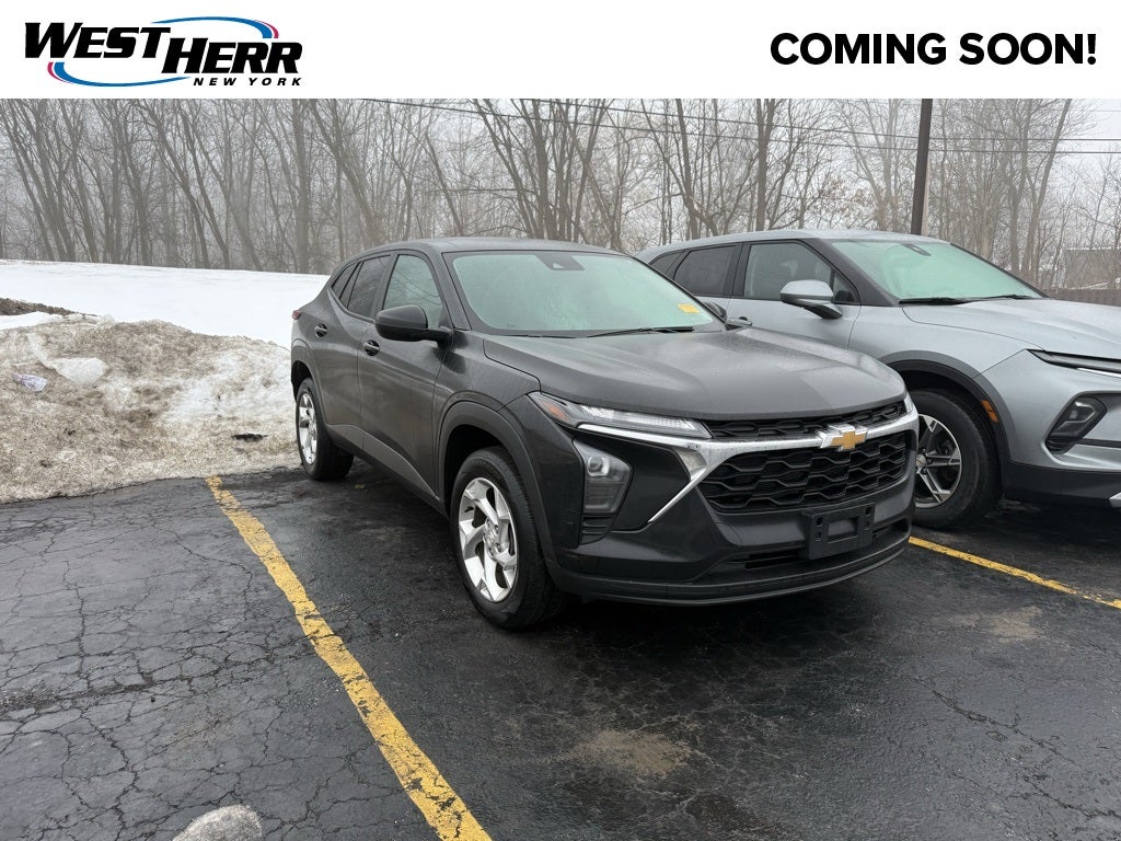 2024 Chevrolet Trax LS