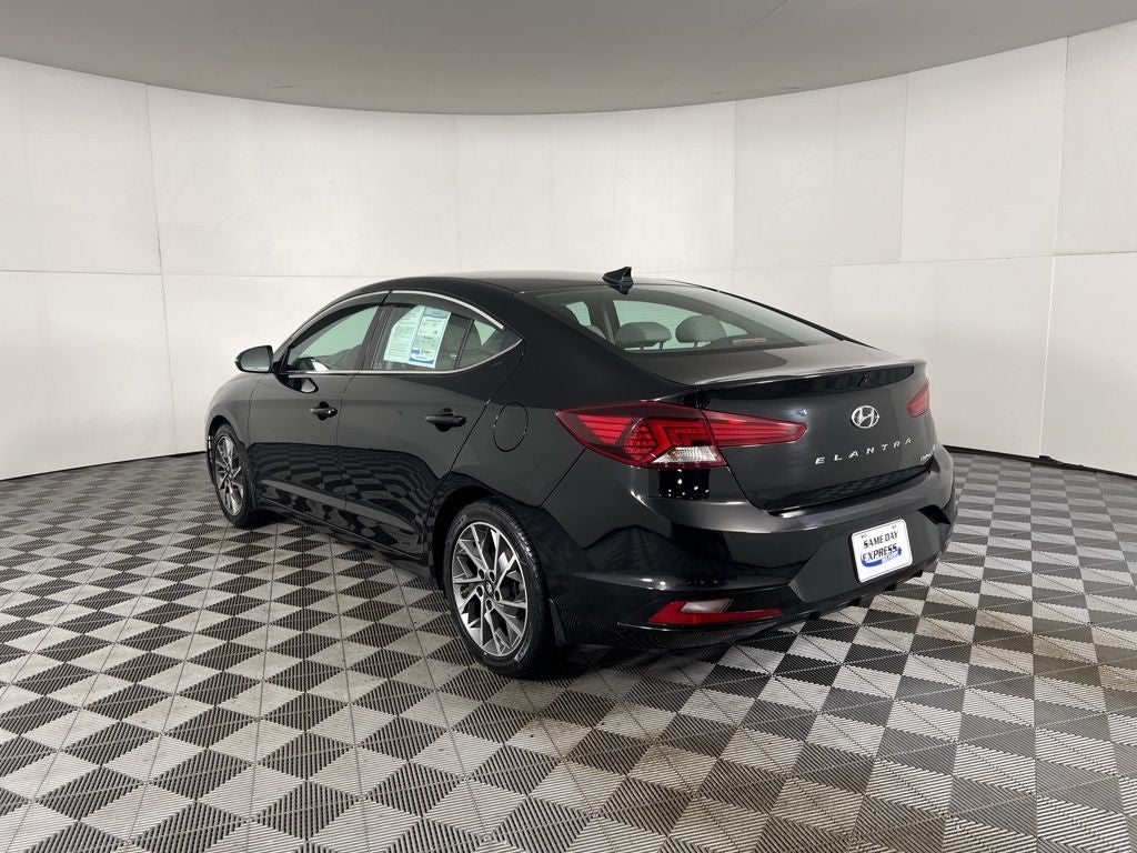 2020 Hyundai ELANTRA Limited