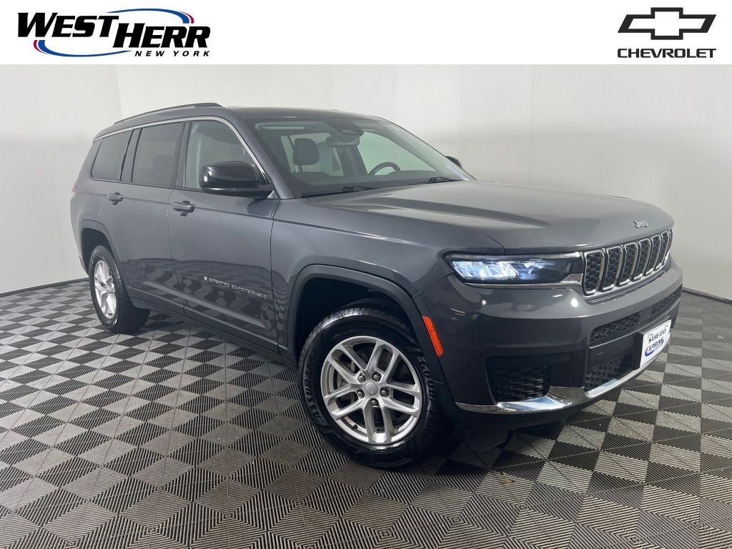 2022 Jeep Grand Cherokee L Laredo