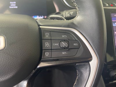 2022 Jeep Grand Cherokee L Laredo