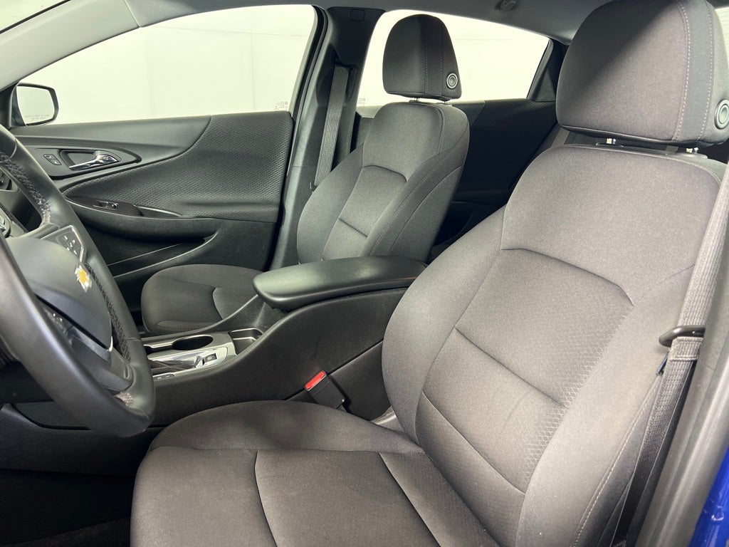 2023 Chevrolet Malibu RS