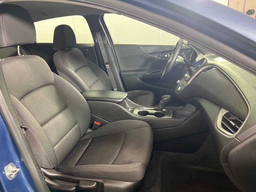 2024 Chevrolet Malibu RS