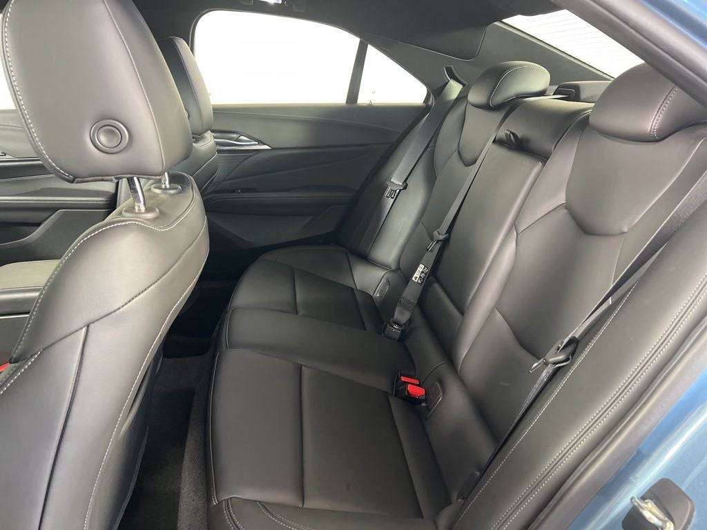 2023 Cadillac CT4 Luxury