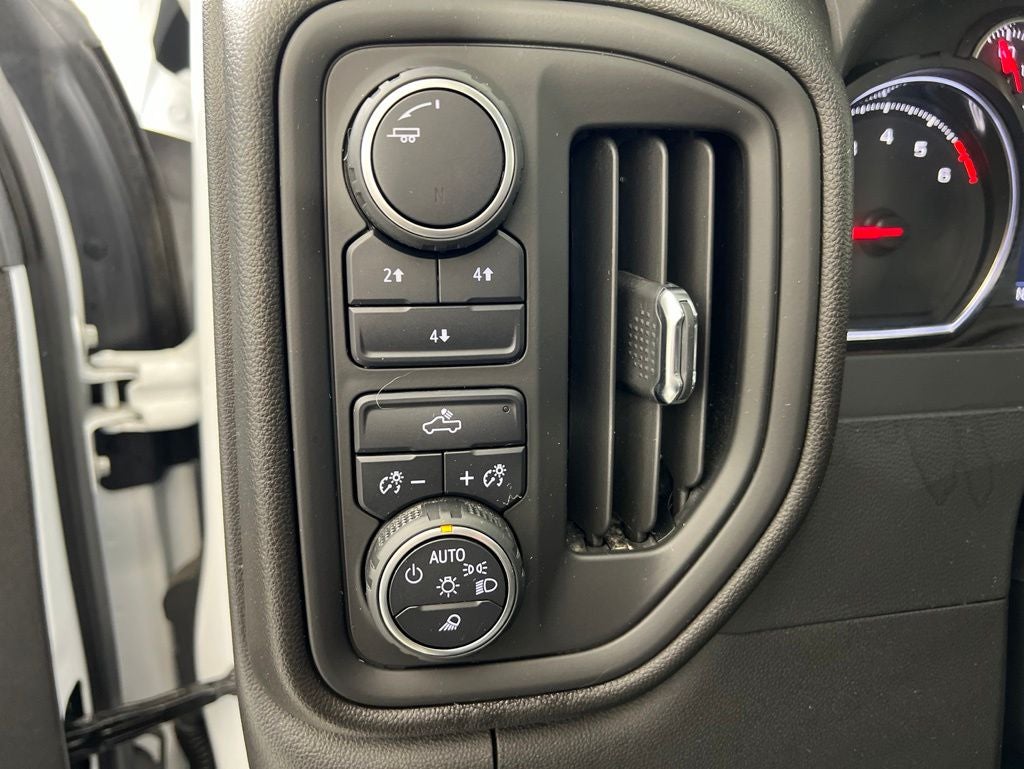 2023 Chevrolet Silverado 2500HD Custom