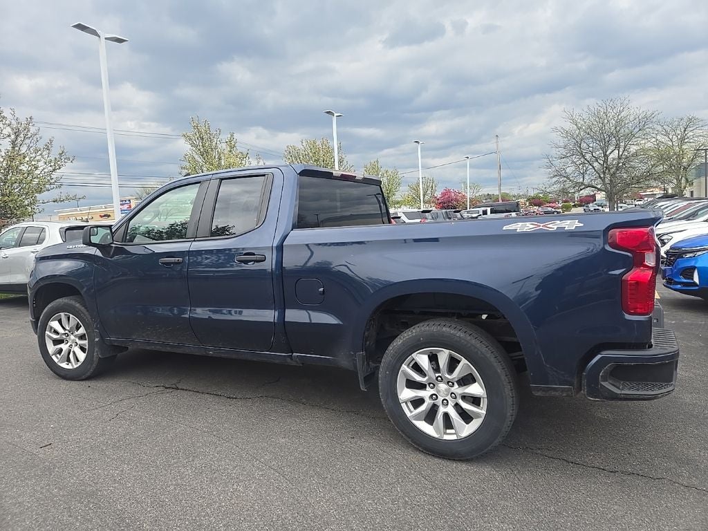 2022 Chevrolet Silverado 1500 Custom