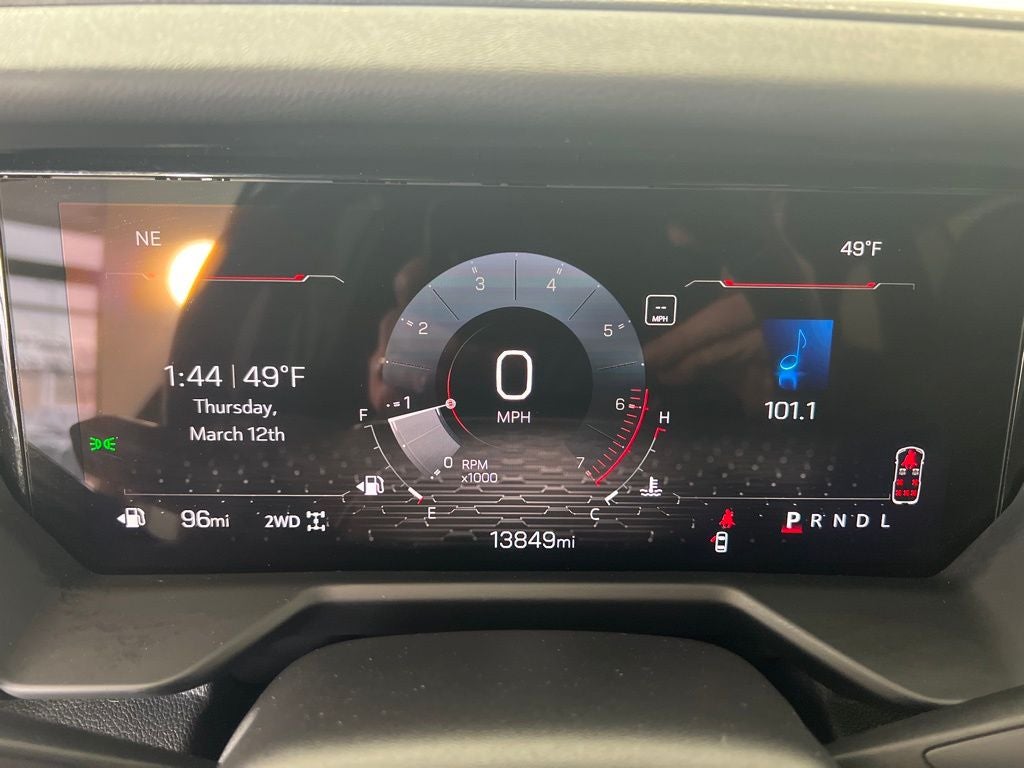 2024 GMC Acadia Elevation