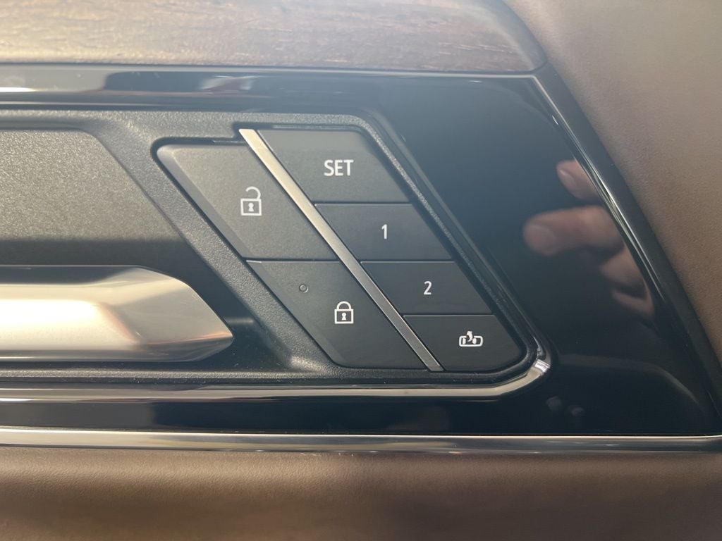 2025 GMC Yukon Denali Ultimate