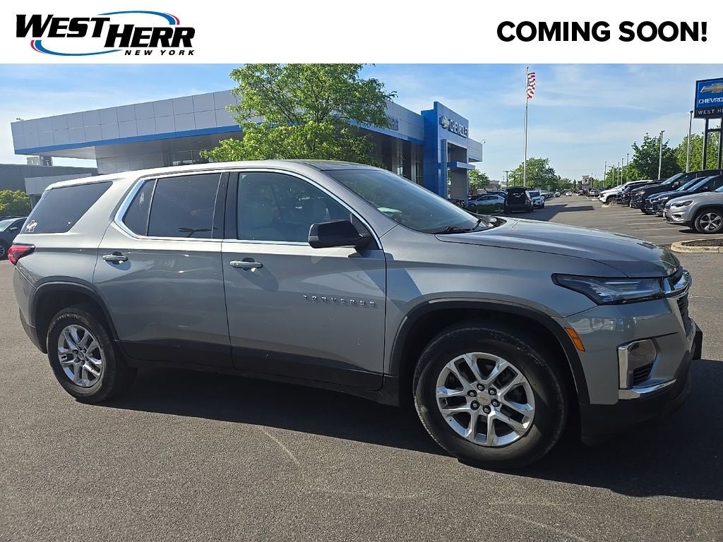 2023 Chevrolet Traverse LS