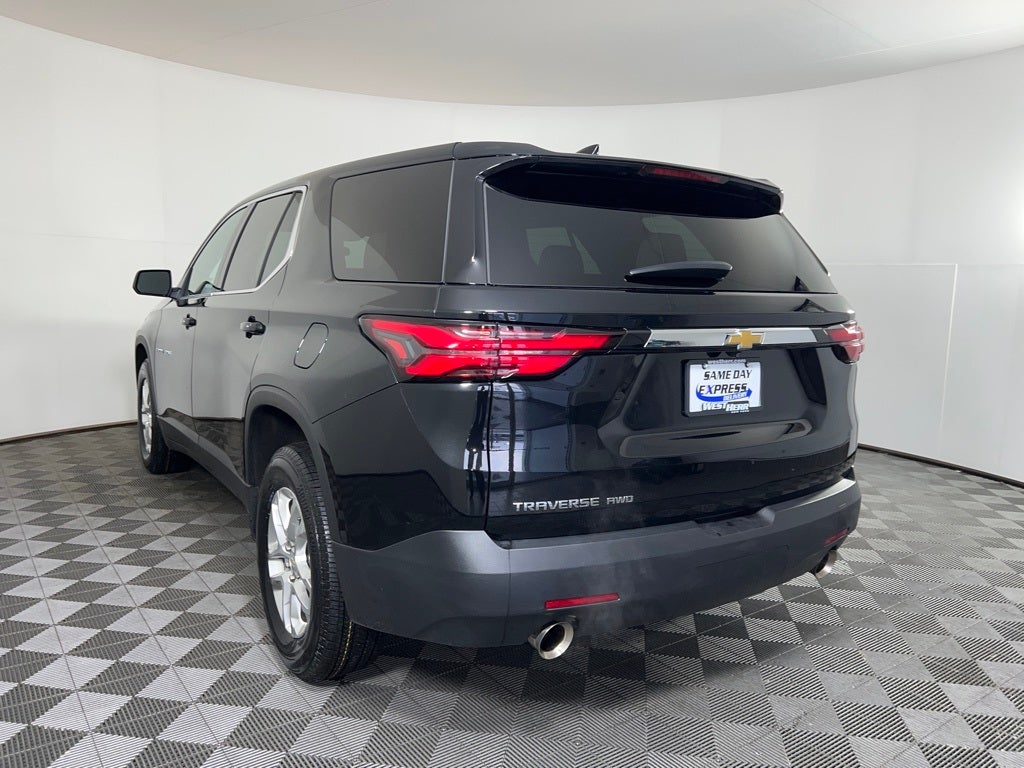 2023 Chevrolet Traverse LS