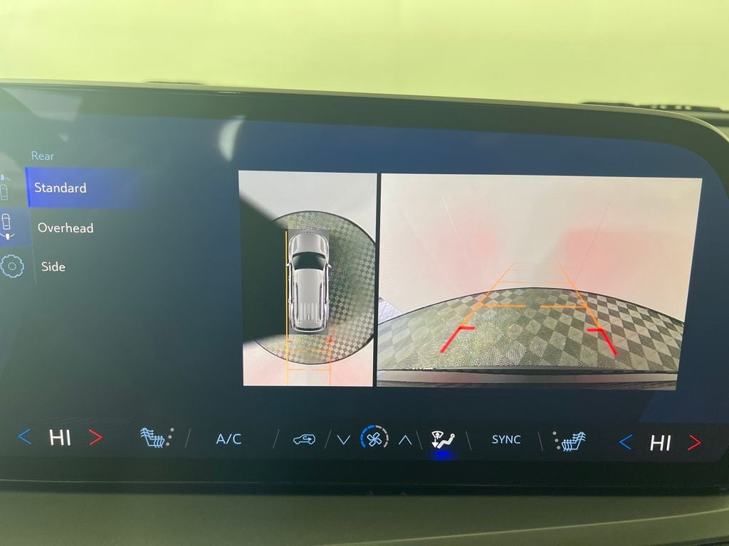 2024 Chevrolet Traverse LT 2LT