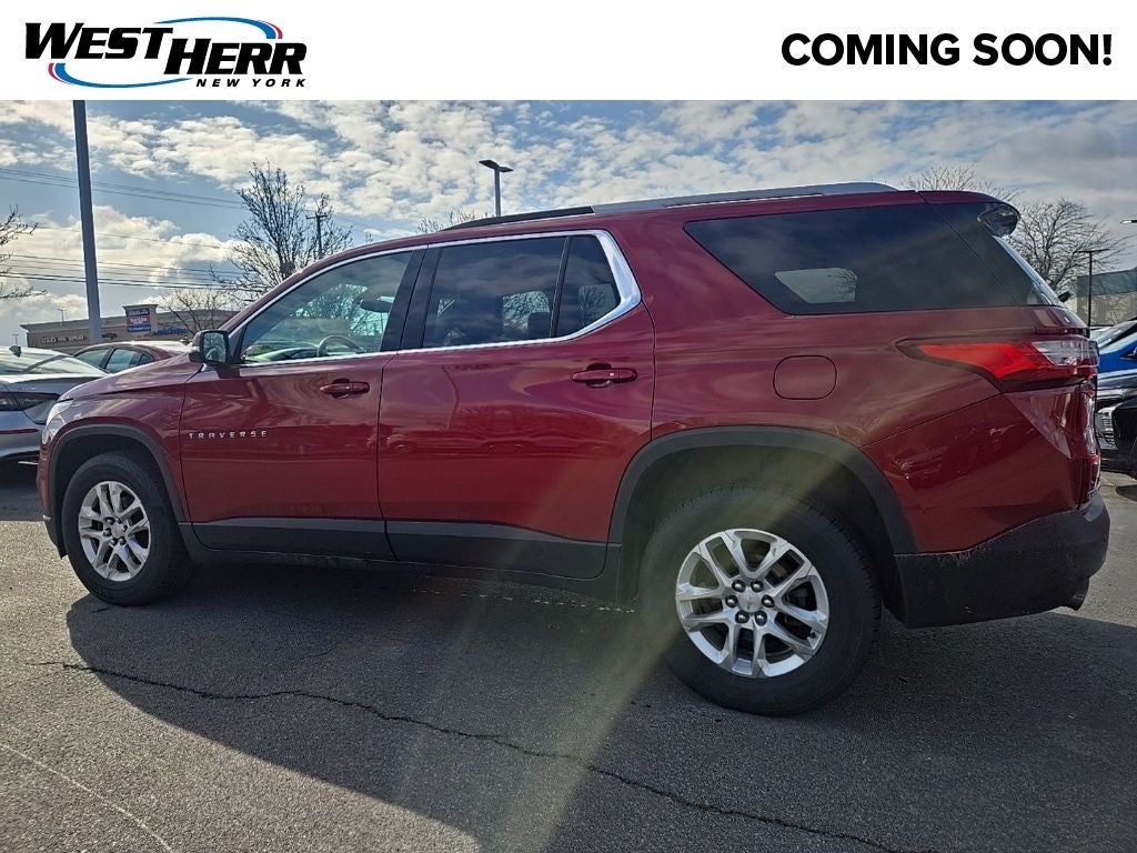 2018 Chevrolet Traverse LT Cloth w/1LT