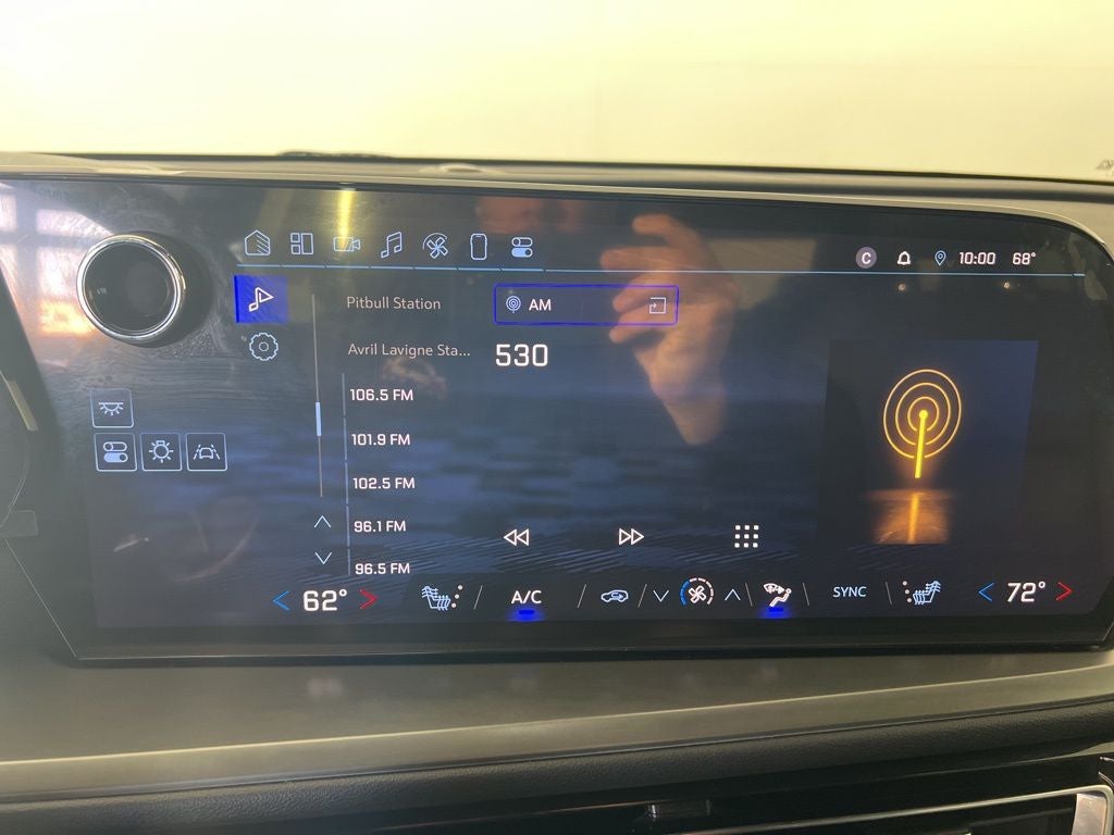 2025 Chevrolet Traverse LT 2LT