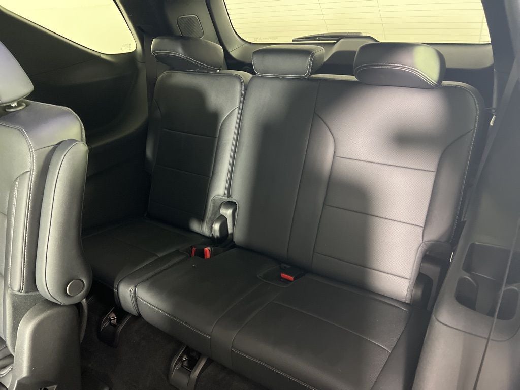 2025 Chevrolet Traverse LT 2LT