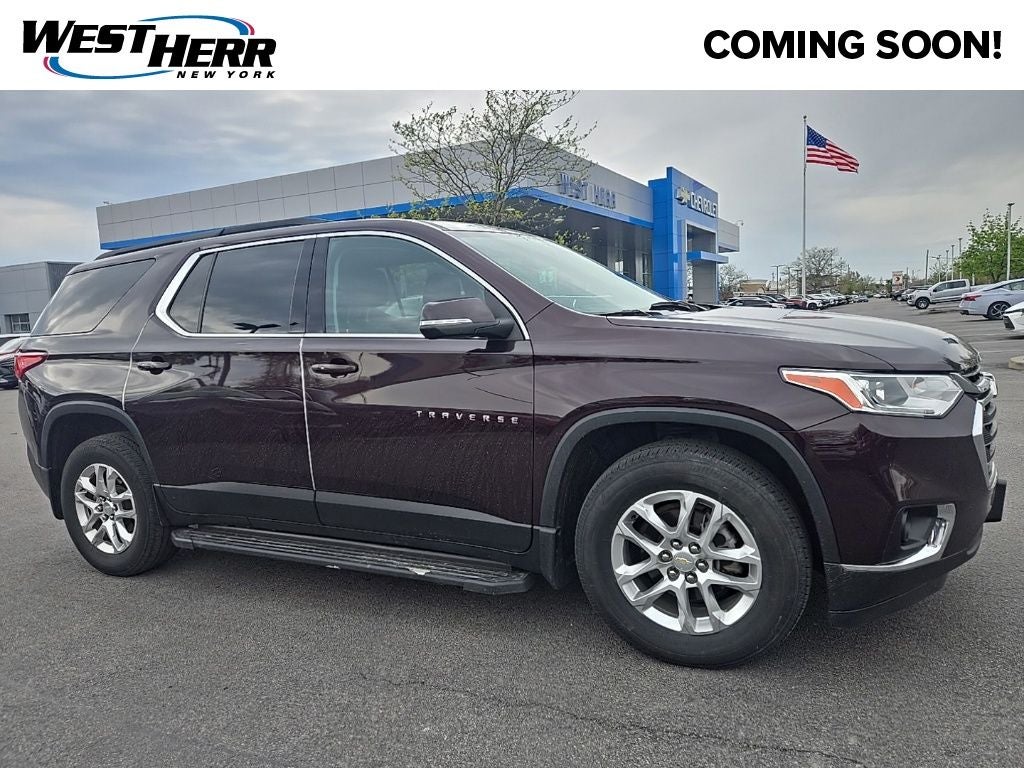 2021 Chevrolet Traverse LT Leather